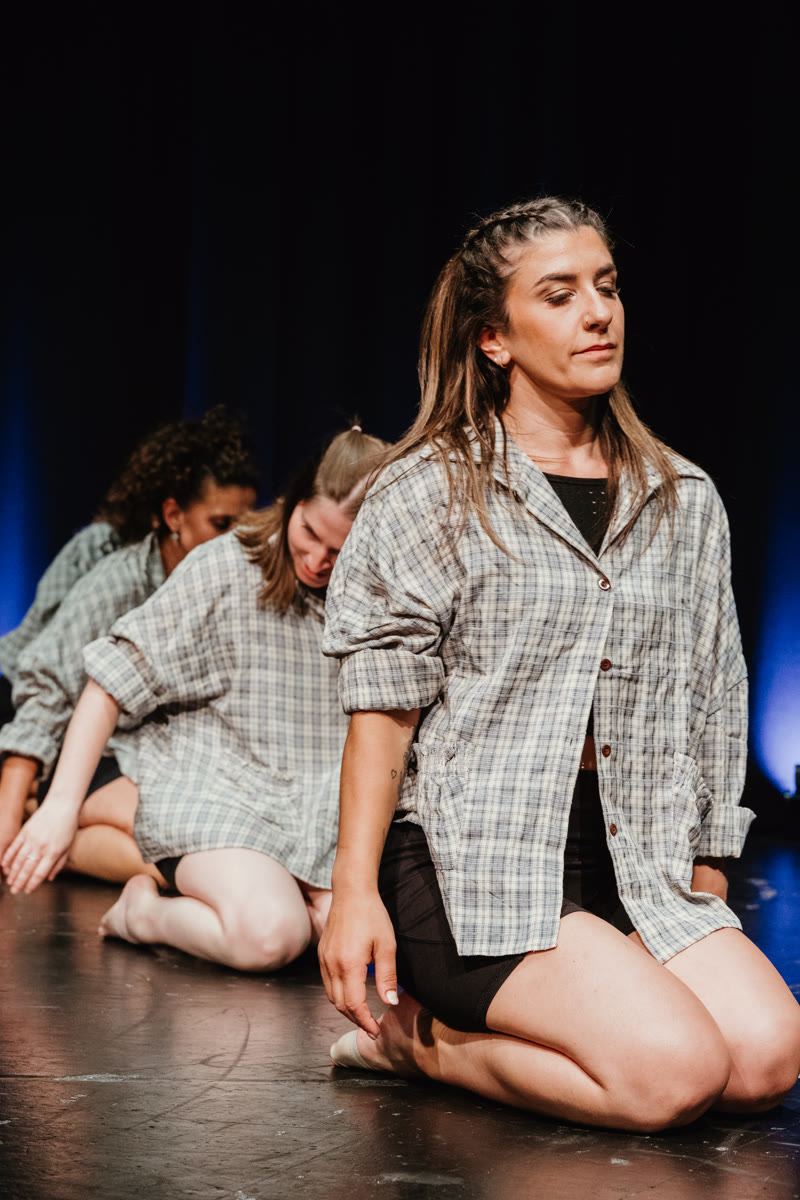 QTC solo dancer on stage